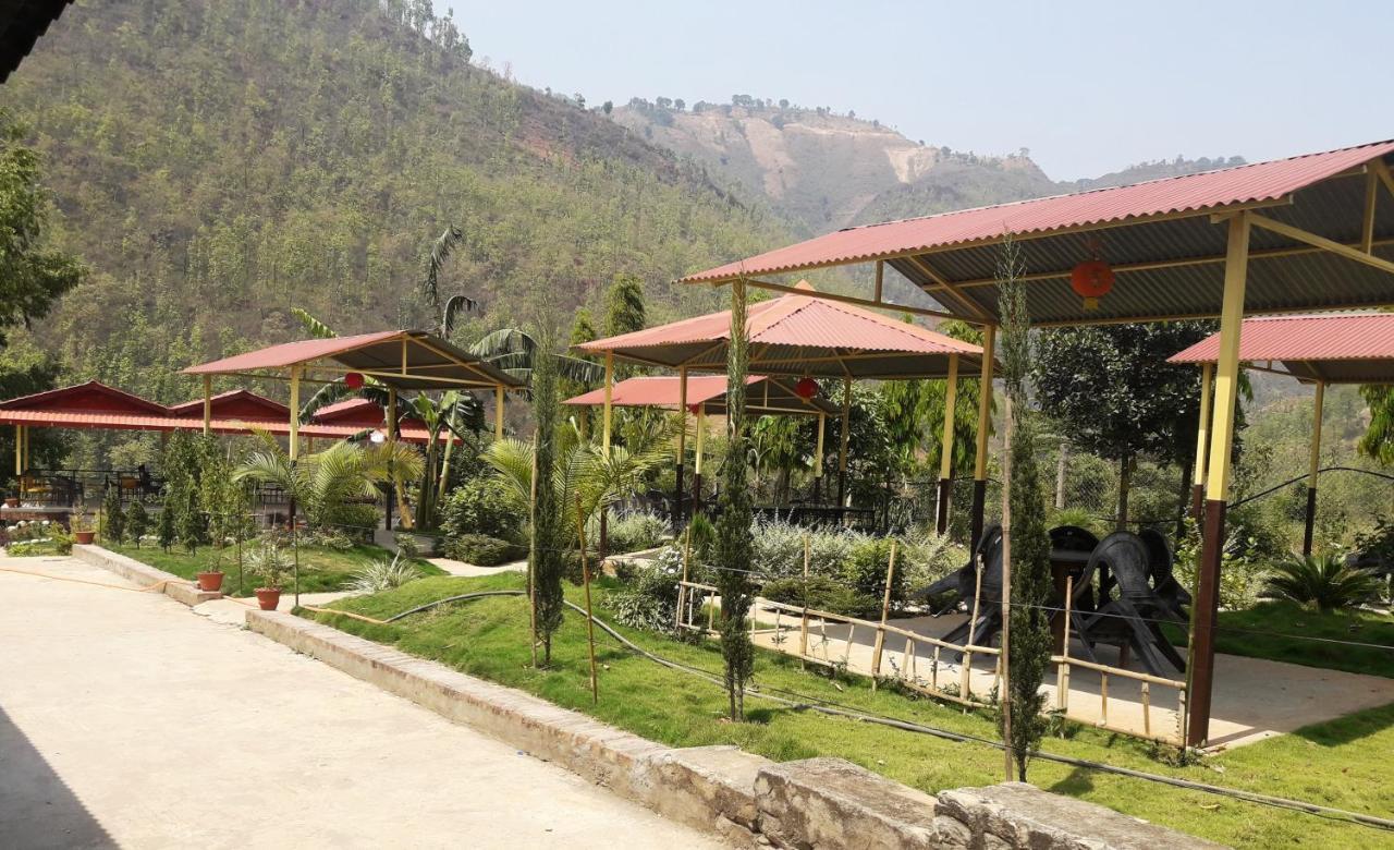 Trishuli Beach Resort Dhading Exterior foto